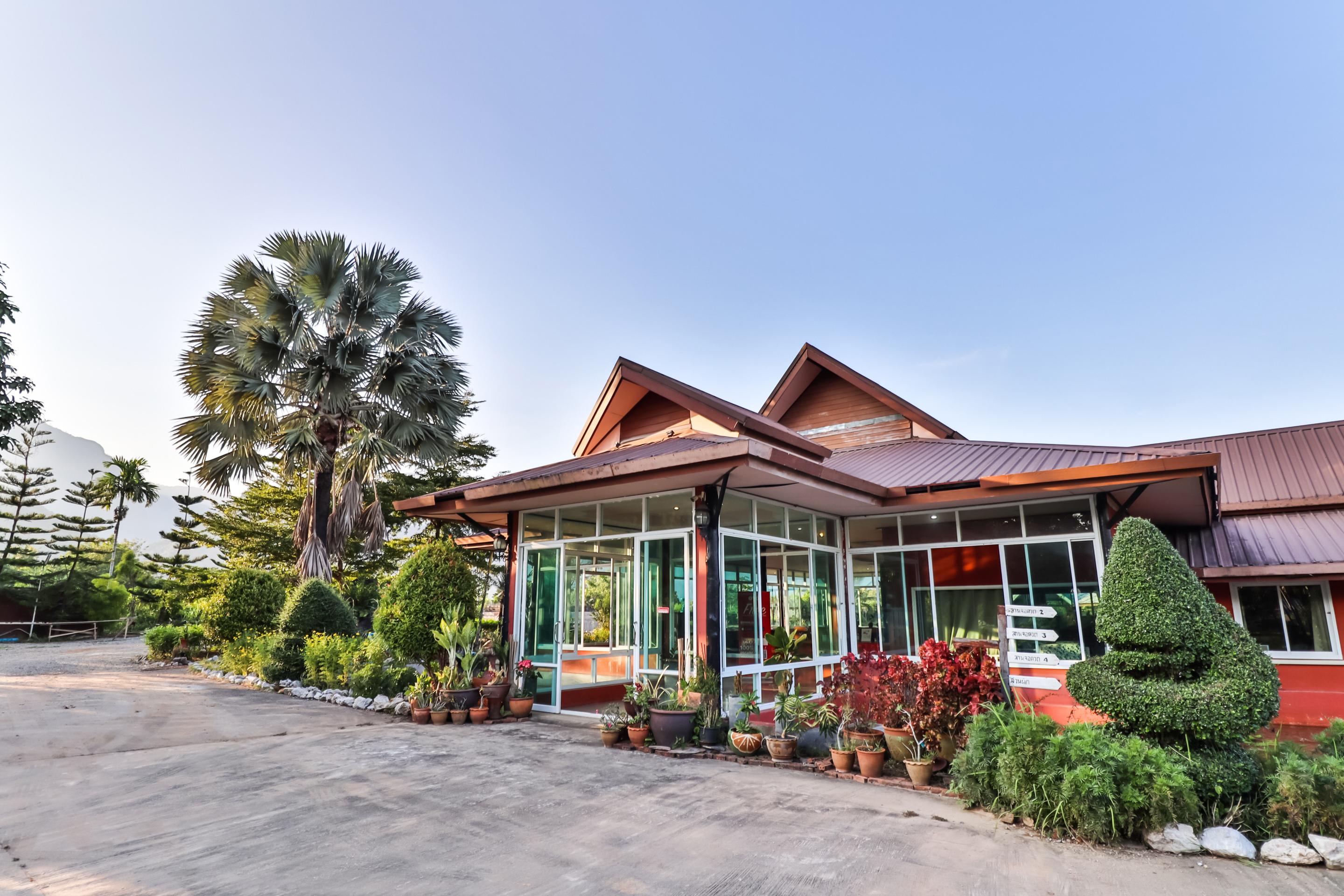 Oyo 416 Golden Nakara Resort Maesai Mae Sai Exterior photo